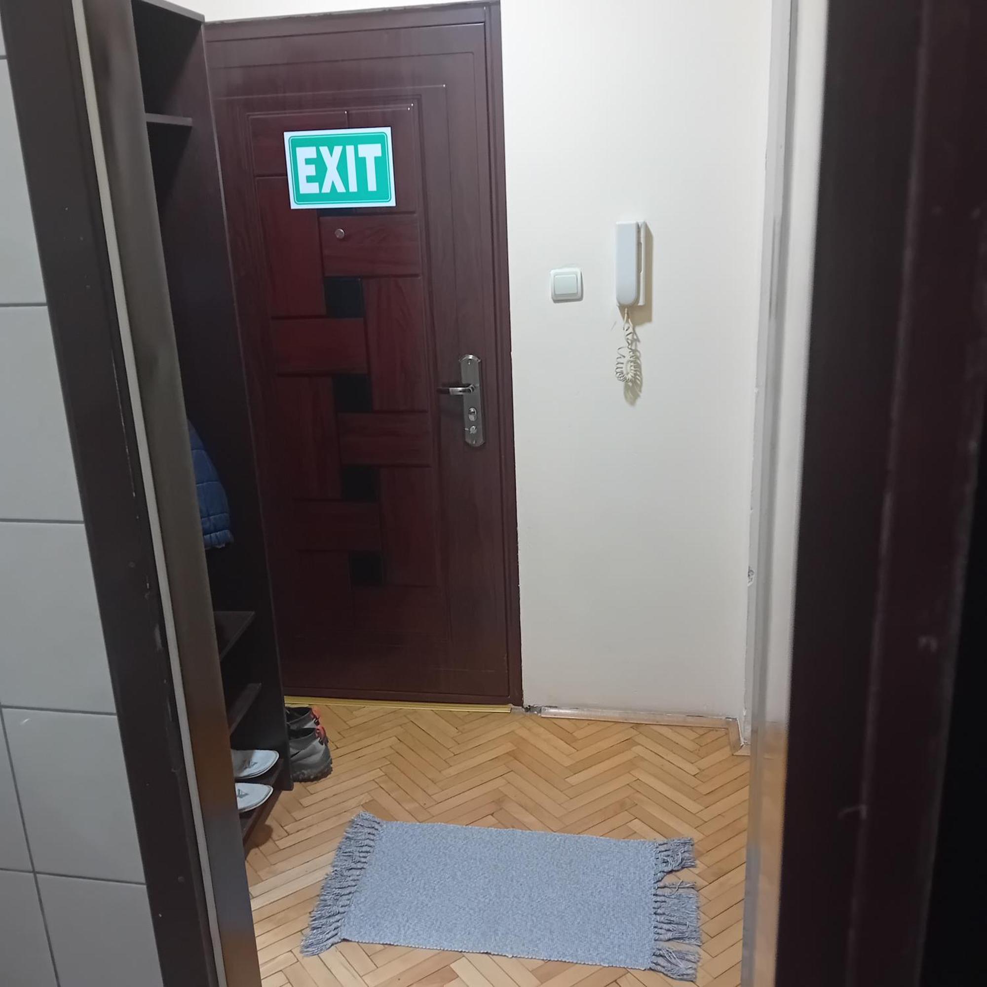 Apartment Viktor 2 Stan Na Dan Šabac Buitenkant foto